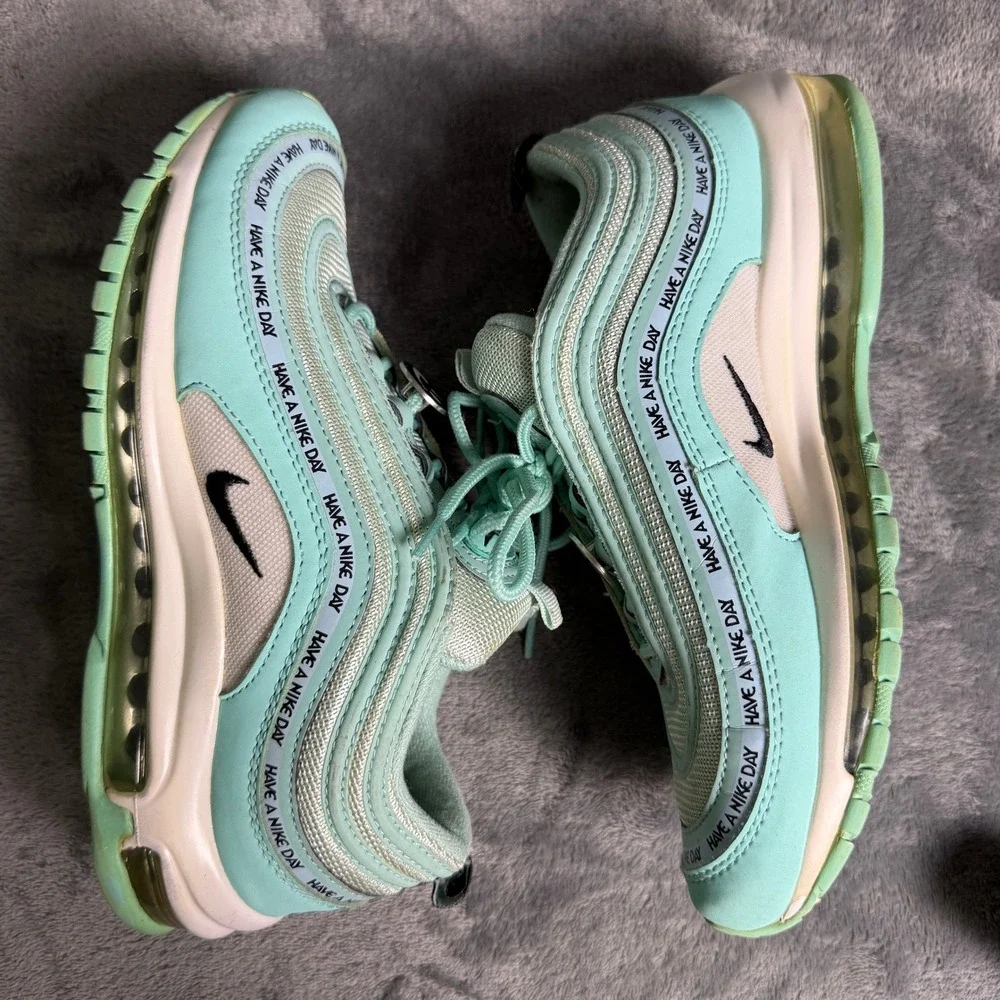 Nike air max